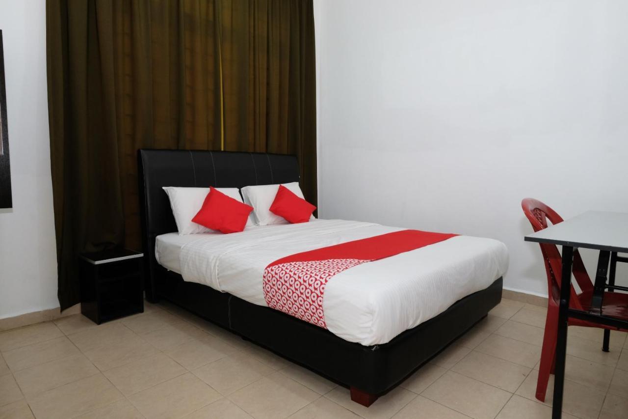 Oyo 905 Hotel De'Light Villa Kota Bahru Luaran gambar